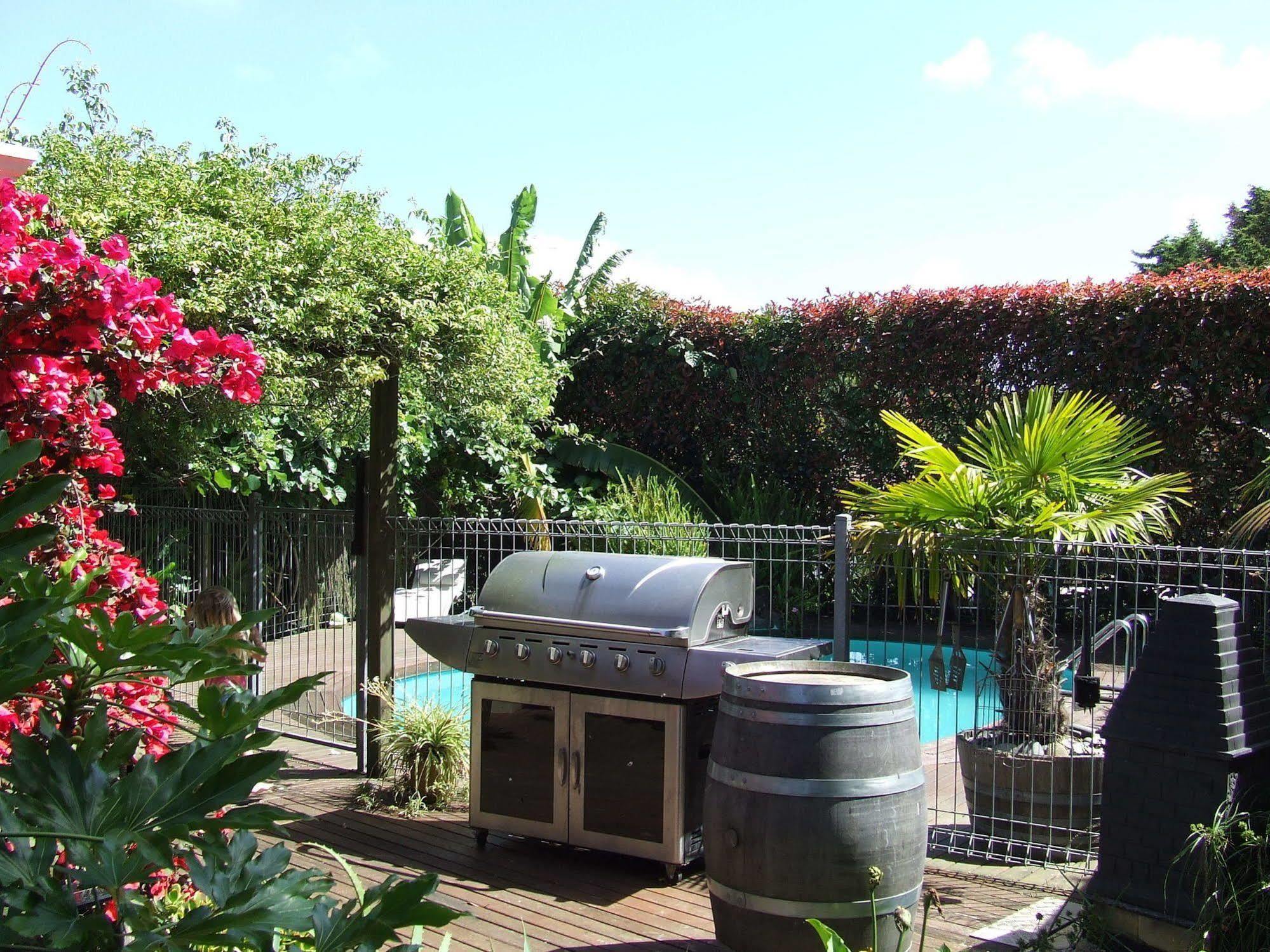 Runciman Berries And Emus B&B Ramarama Bagian luar foto