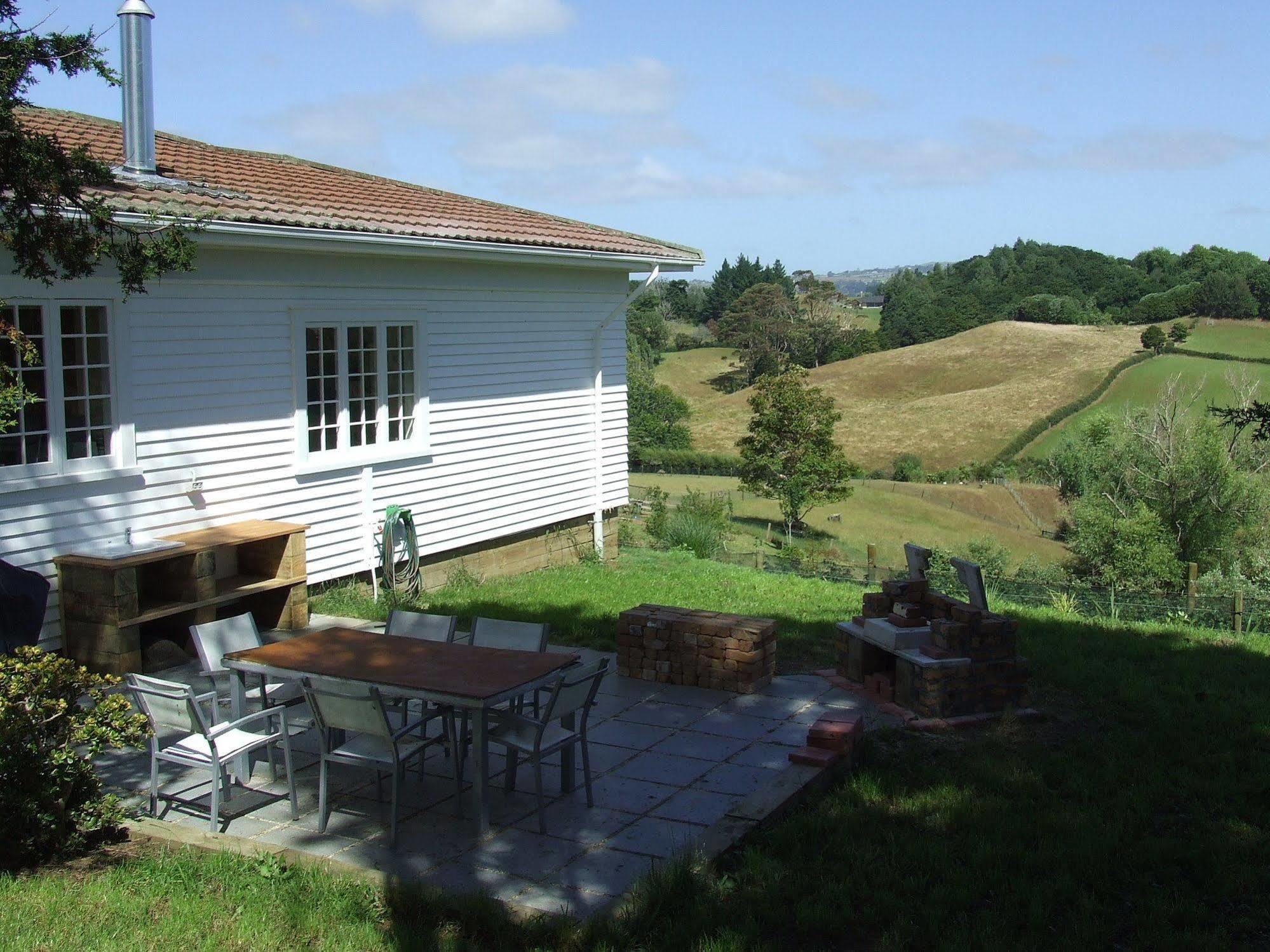 Runciman Berries And Emus B&B Ramarama Bagian luar foto